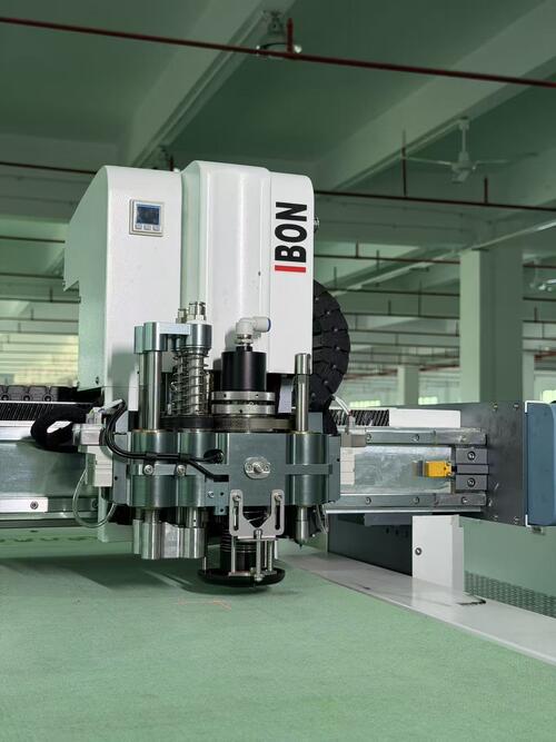 최신 회사 솔루션 정보 IB1625 포장 공장을 위한 맞춤형 절단 기계