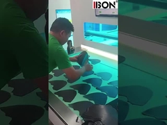 신발 재료 절단 및 표시 기계
